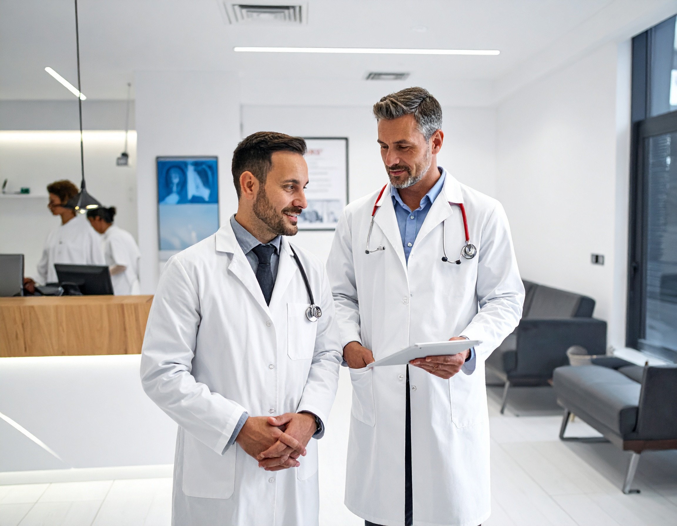 Huisartsen die gebruik maken van Mediris GP en aan het overleggen zijn